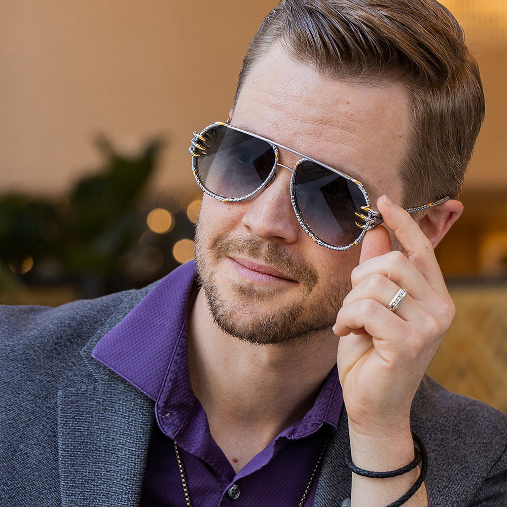 Anna-Karin Karlsson The Claw Pilot (Sun) – Hicks Brunson Eyewear